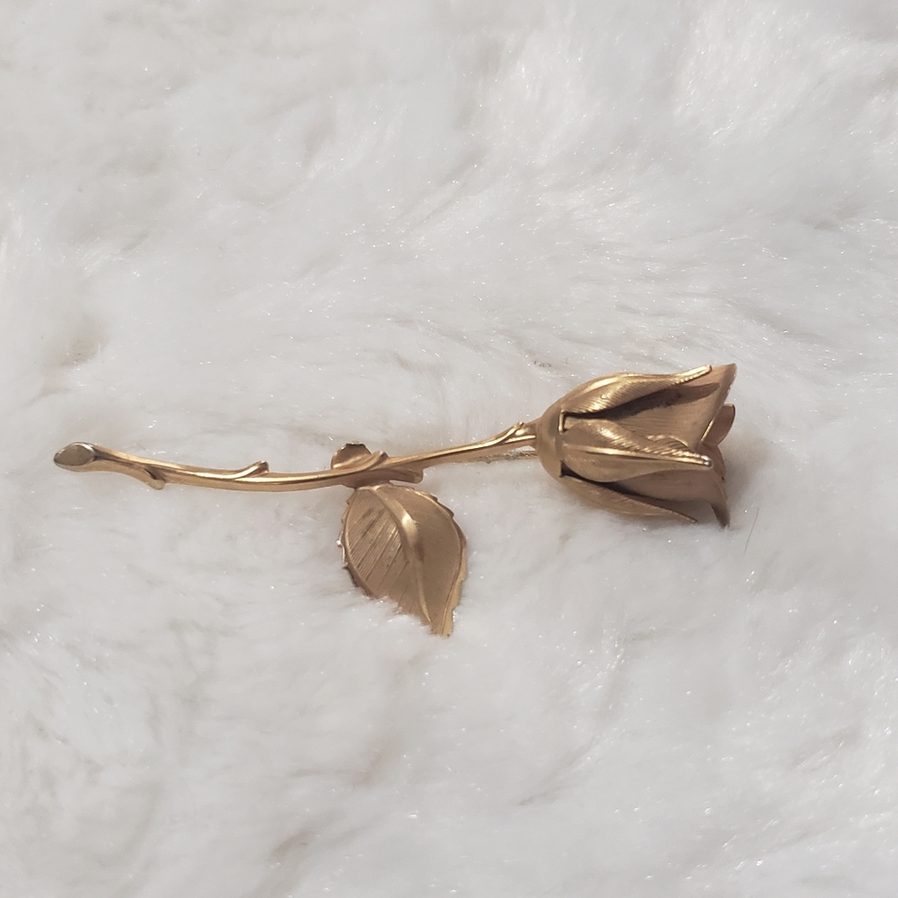 Vintage Gold Tone Rose Brooch Pin